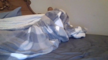 Anonymously4u  24-08-2021 video Flash feet